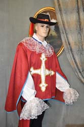 Costume-di-Carnevale-Moschettiere (8)