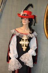 Costume-di-Carnevale-Donna-del-Moschettiere (12)