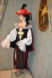Costume-di-Carnevale-Donna-del-Moschettiere