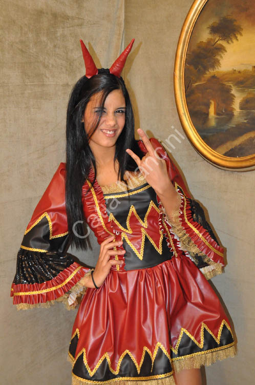 Costume-Carnevale-Diavola (10)