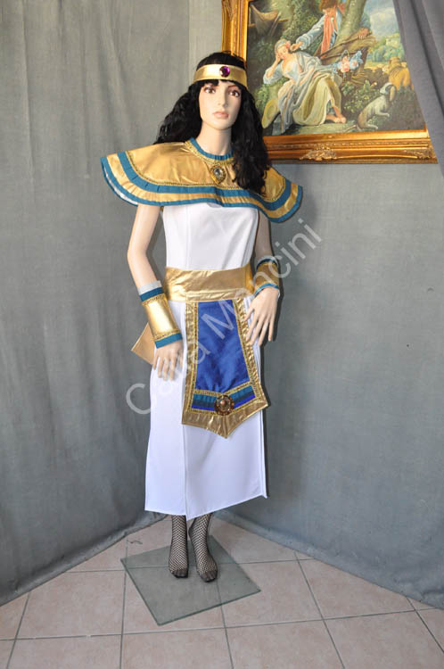 Cleopatra-Costume (7)