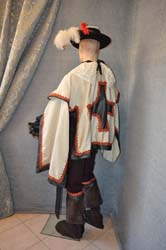 vestiti athos aramis portos d'artagnan (11)