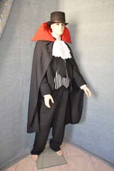 Il conte dracula costume (1)