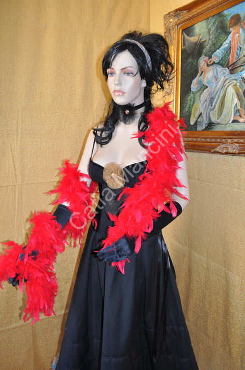 Costume in stile Can Can del Moulin Rouge (2)