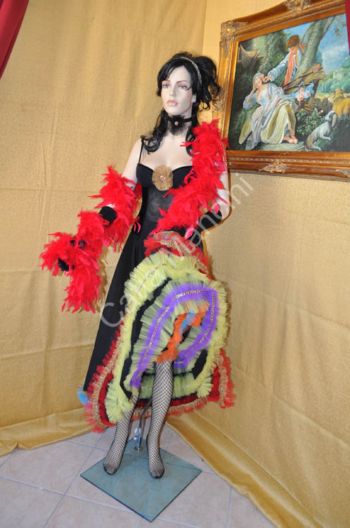 Costume in stile Can Can del Moulin Rouge (3)