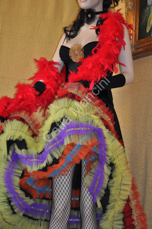 Costume in stile Can Can del Moulin Rouge (7)