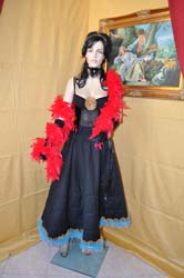Costume in stile Can Can del Moulin Rouge (1)
