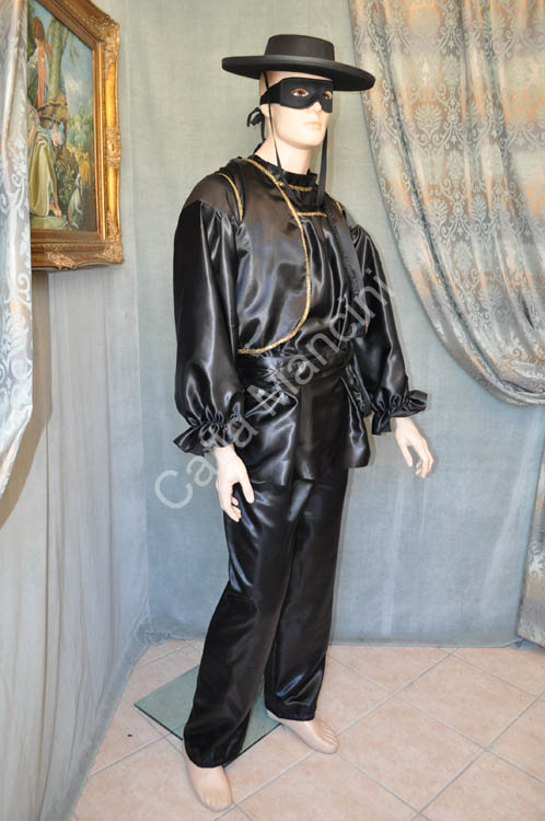 Costume di Carnevale Cavaliere Nero (9)