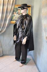 Costume di Carnevale Cavaliere Nero (14)