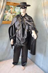 Costume di Carnevale Cavaliere Nero (2)