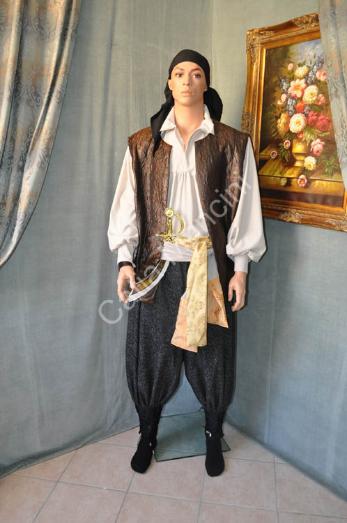 Costume-di-Carnevale-Corsaro