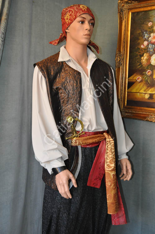 Carnevale-di-Viareggio-Costume-Pirata (14)