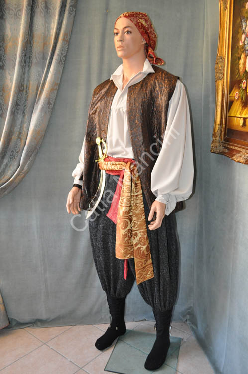 Carnevale-di-Viareggio-Costume-Pirata (4)