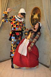 Arlecchino-Commedia-dell'Arte-Costume