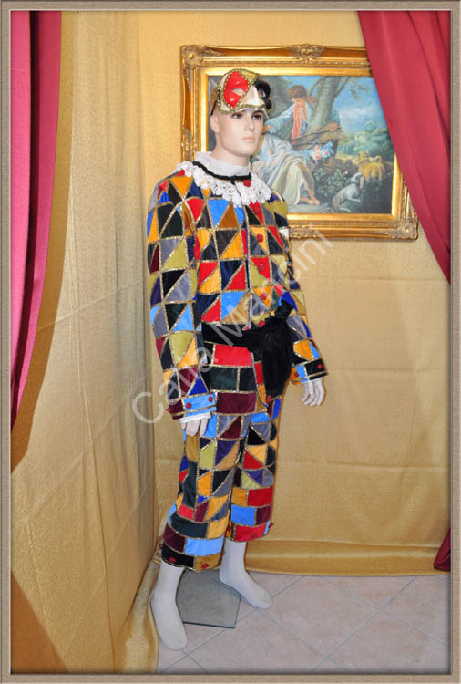 Costume-Arlecchino-nella-Commedia-(7)