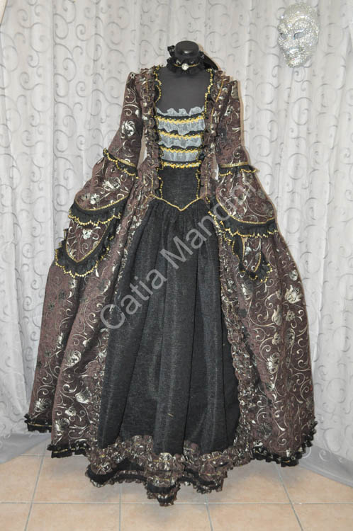 costumi storici 1700 (1)