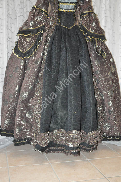 costumi storici 1700 (3)