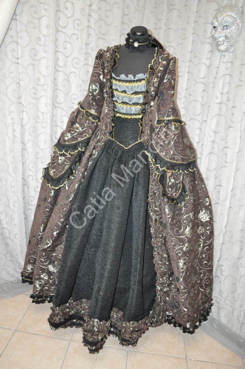 costumi storici 1700 (9)