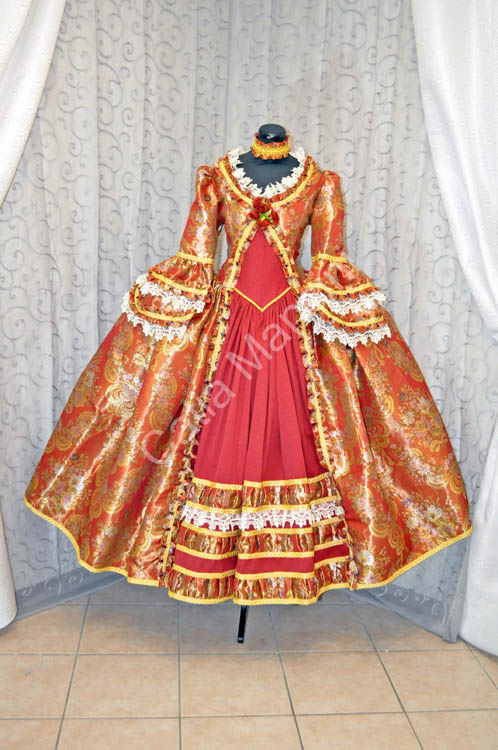 vestito storico 1765 (1)