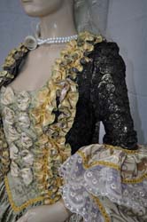 woman of the eighteenth century costume (10)