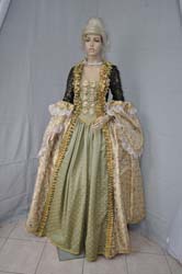 woman of the eighteenth century costume (14)