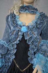 woman Carnival of Venice historical dress (4)