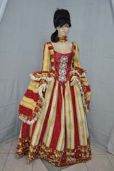 vestito del 1700 donna (1)