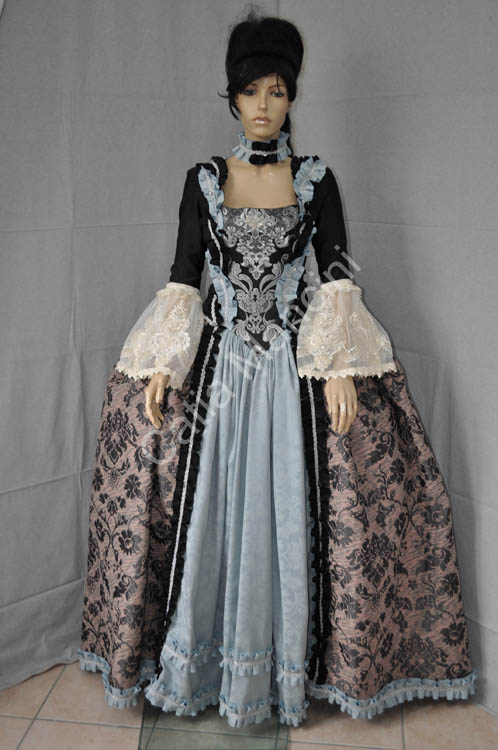 costume storico donna 1700 (1)