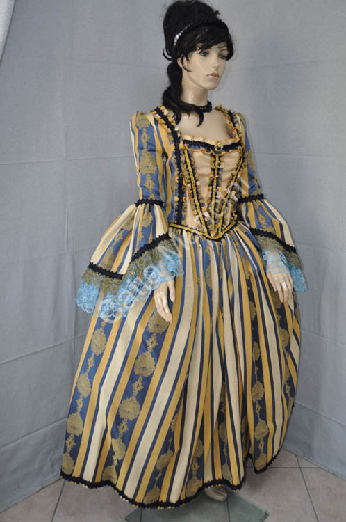 donna del 1700 vestiti (2)