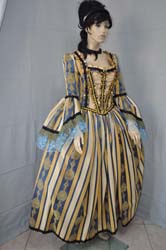 donna del 1700 vestiti (2)