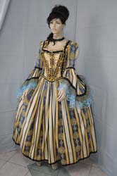 donna del 1700 vestiti (9)