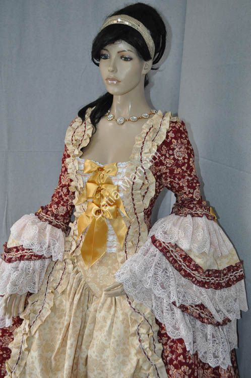 vestito storico venezia 1700 donna (11)
