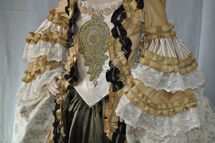 Anna d Austria Costume Storico (9)