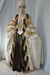 Anna d Austria Costume Storico (14)