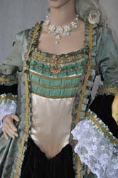 Enrichetta Maria di Francia abito (2)