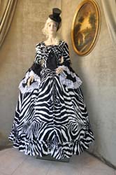 Costume-Teatrale-Abito-di-Scena