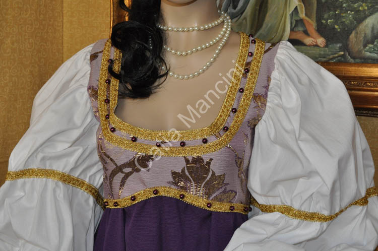 Damigella del Medioevo 1400 (1)