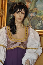 Damigella del Medioevo 1400 (3)