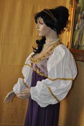 Damigella del Medioevo 1400 (4)