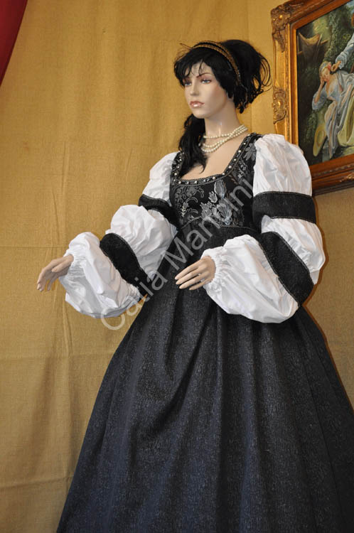 Costumi Storici d'epoca (7)