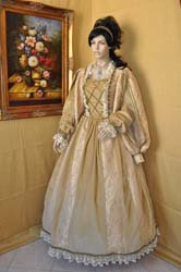 Costume Femminile XVI secolo