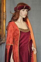 Costume Storico Donna del Medioevo (2)