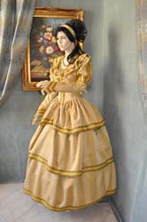 Costume Donna dell'ottocento (5)