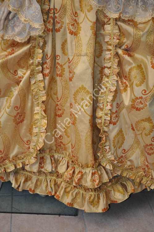 Abito Femminile del Settecento 1700 (5)