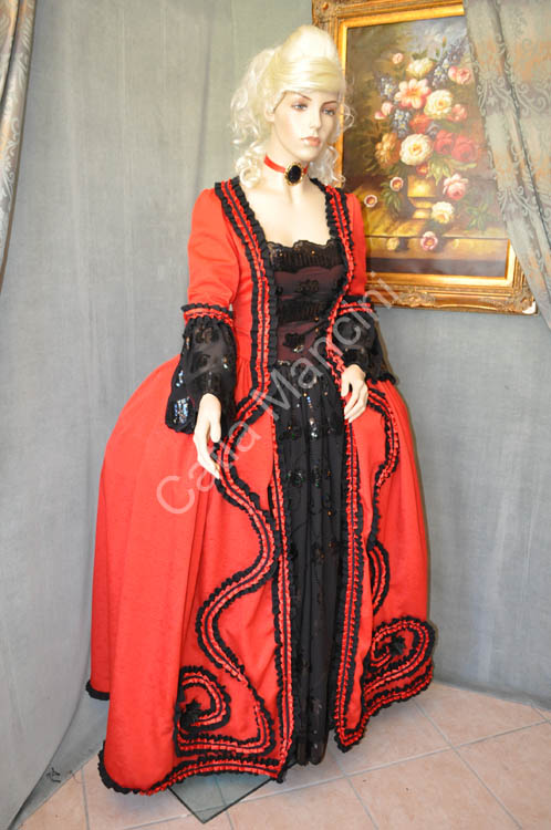 Vestito Nobildonna Veneziana del 1724 (14)