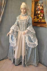 Costume Storico Nobildonna di Venezia 1729 (15)