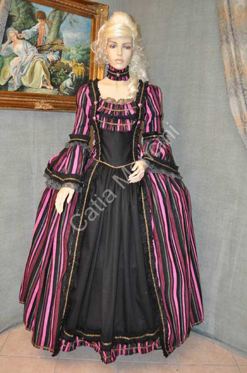 Costume Storico del 1700 Veneziano (10)