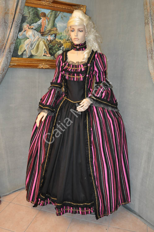 Costume Storico del 1700 Veneziano (11)