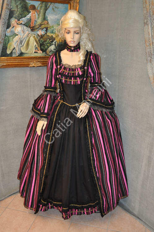 Costume Storico del 1700 Veneziano (3)