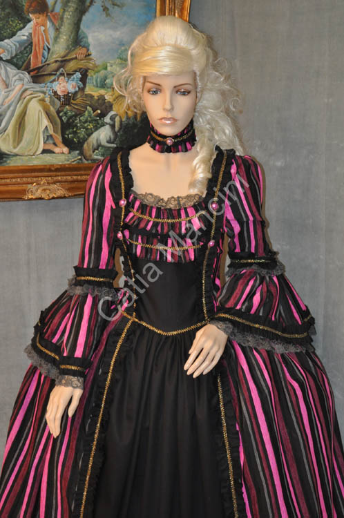 Costume Storico del 1700 Veneziano (4)